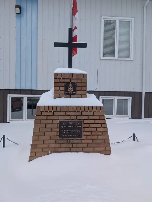 Livelong Legion cenotaph in winter